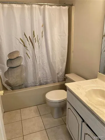 $1,500 | 53 Park Charles Boulevard North, Unit B, St. Peters, MO 63376