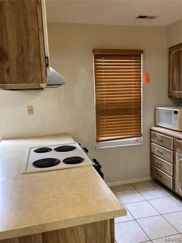 $1,500 | 53 Park Charles Boulevard North, Unit B, St. Peters, MO 63376