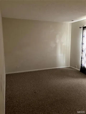 $1,500 | 53 Park Charles Boulevard North, Unit B, St. Peters, MO 63376