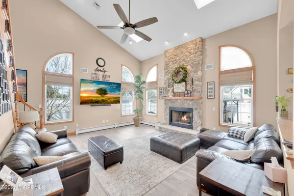 $699,000 | 928 Seaman Avenue, Beachwood, NJ 08722