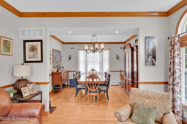 $699,000 | 928 Seaman Avenue, Beachwood, NJ 08722