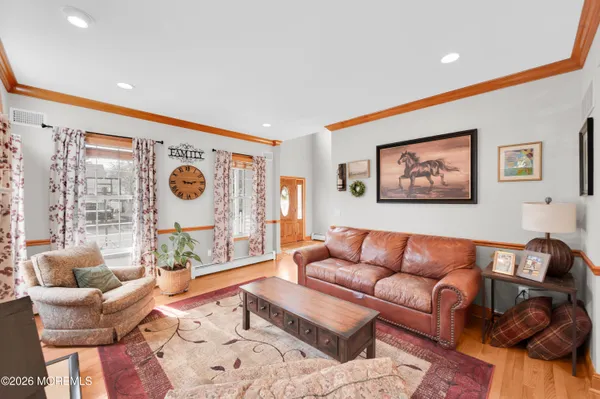 $699,000 | 928 Seaman Avenue, Beachwood, NJ 08722