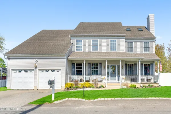 $699,000 | 928 Seaman Avenue, Beachwood, NJ 08722
