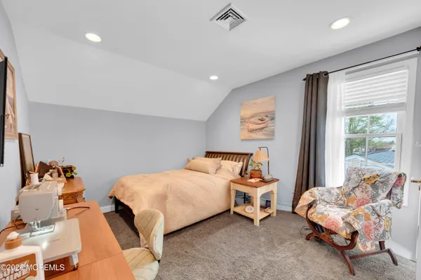 $699,000 | 928 Seaman Avenue, Beachwood, NJ 08722