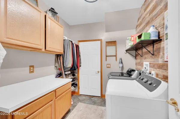 $699,000 | 928 Seaman Avenue, Beachwood, NJ 08722