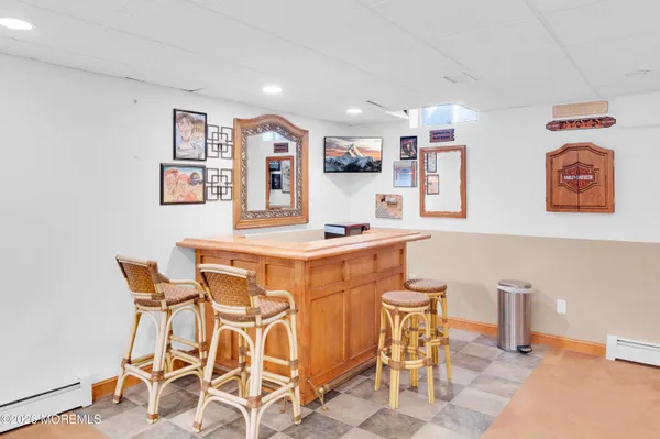 $699,000 | 928 Seaman Avenue, Beachwood, NJ 08722