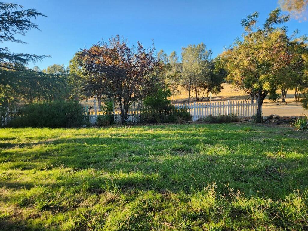 5050 Smith Road Mariposa, CA 95338 - Photo 50 of 52 front
