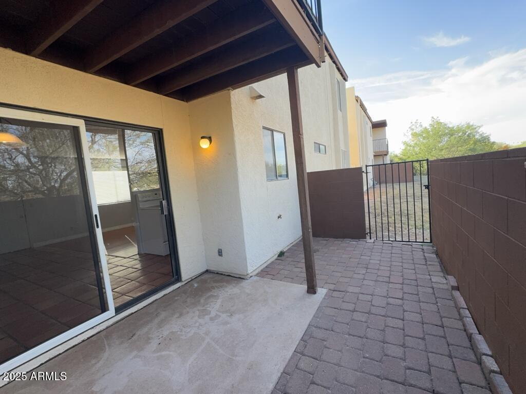 4305 Ave Palermo, Unit C Sierra Vista, AZ 85635 - Photo 12 of 15 a view of a porch