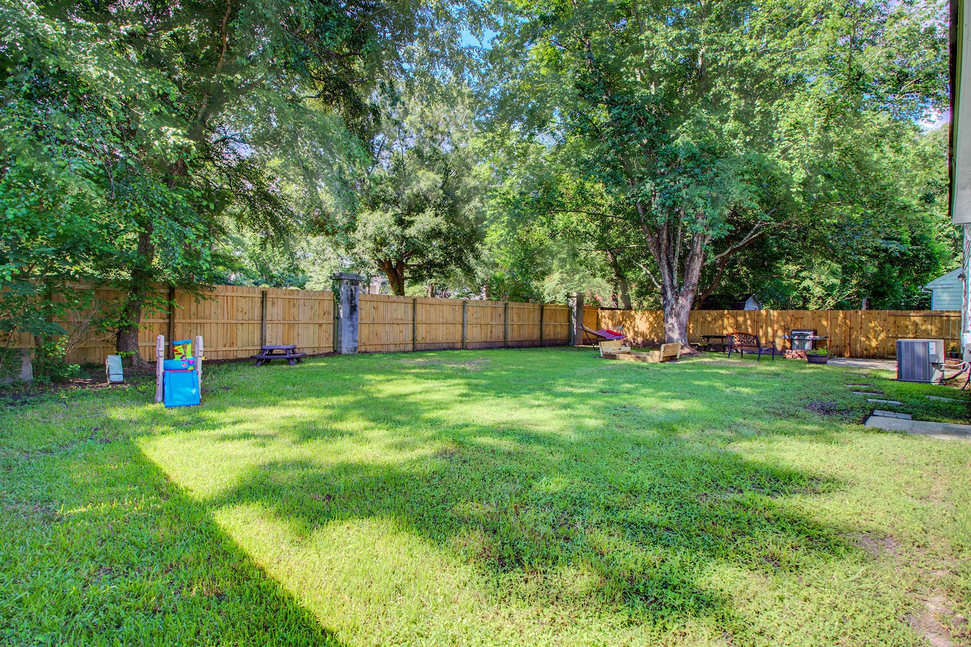 118 Hamlet Road Summerville, SC 29485 - Photo 29 of 30 21