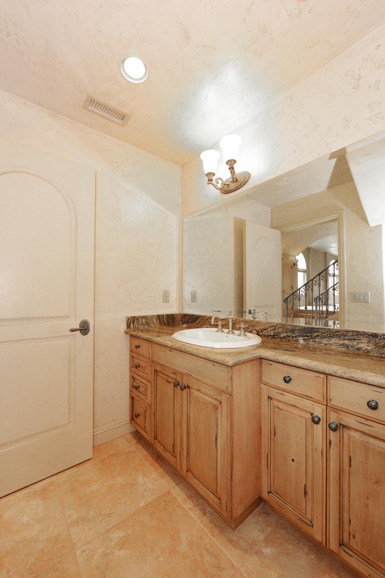 1069 Mandalay Beach Road Oxnard, CA 93035 - Photo 20 of 40 316284_mandalay_159
