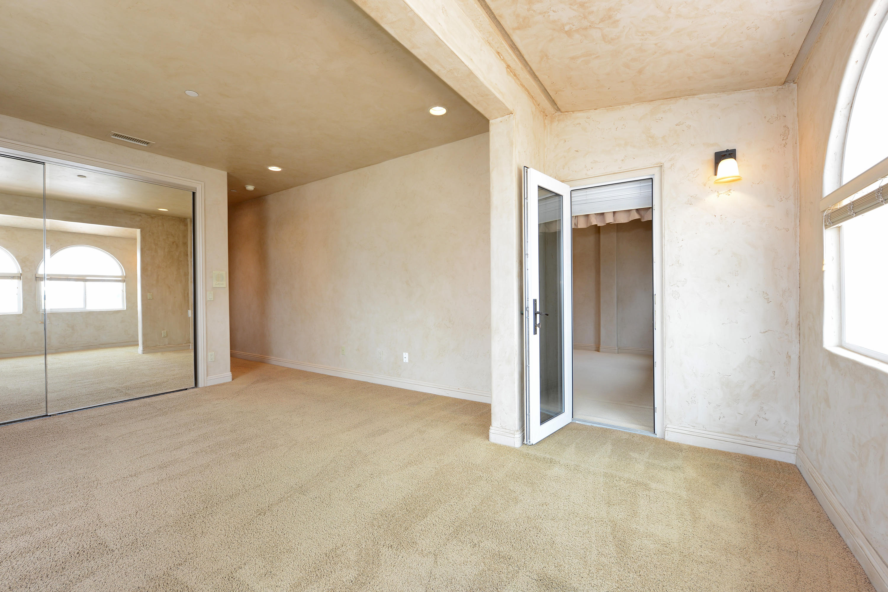 1069 Mandalay Beach Road Oxnard, CA 93035 - Photo 30 of 40 316284_mandalay_211