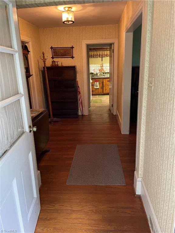 1834 Zephyr Road Dobson, NC 27017 - Photo 6 of 19 Gallery Image 6