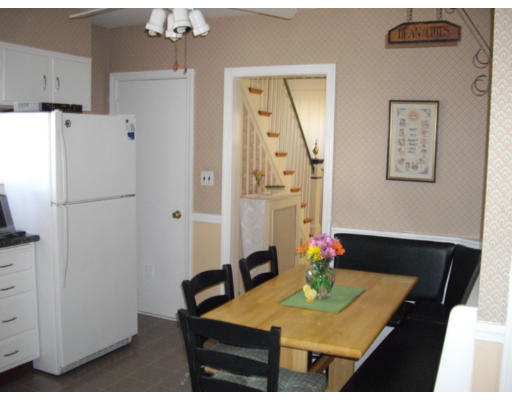 9 Grayson Road Winchester, MA 01890 - Photo 8 of 19 Gallery Image 8