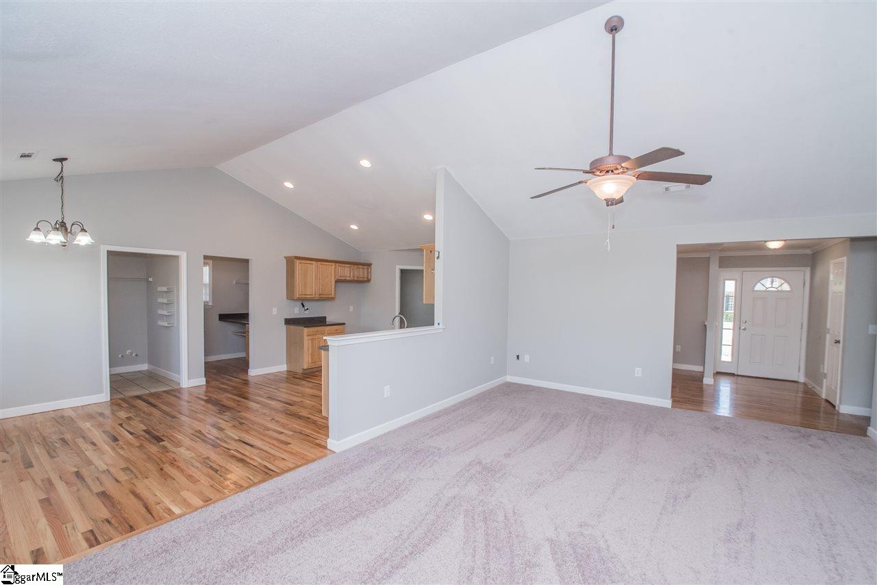 416 Mellow Way Greer, SC 29651 - Photo 7 of 22