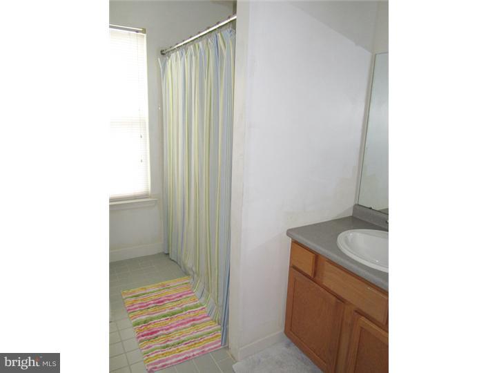 320 Doe Run Road Harleysville, PA 19438 - Photo 19 of 25 Bathroom