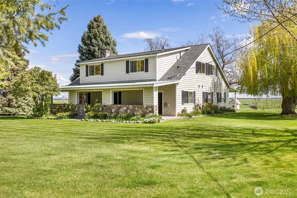 $1,769,500 | 17325 Northeast B 5 Road, Soap Lake, WA 98851