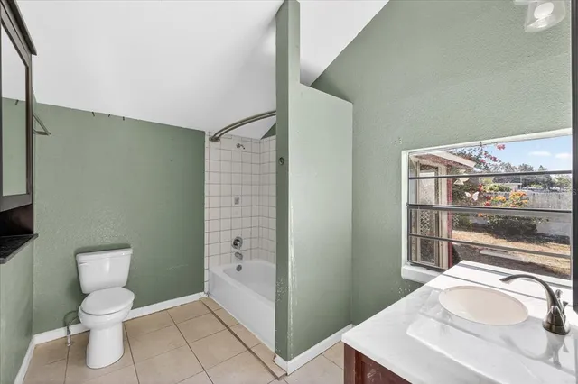 $220,000 | 2850 59th Avenue North, St. Petersburg, FL 33714