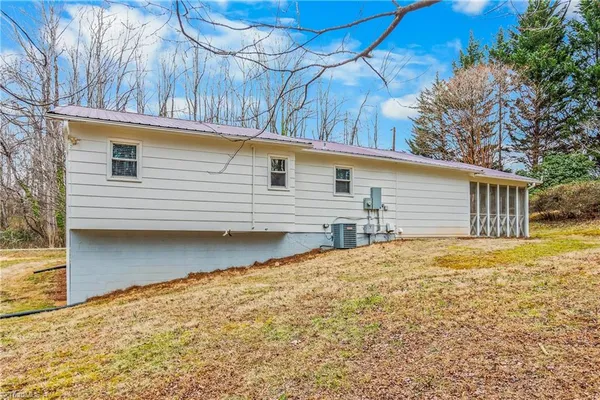 $200,000 | 133 Salem Drive, Mount Airy, NC 27030