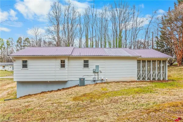 $200,000 | 133 Salem Drive, Mount Airy, NC 27030