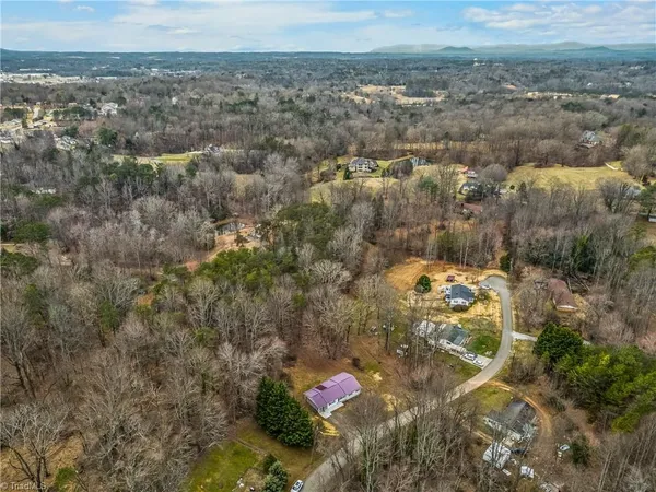 $200,000 | 133 Salem Drive, Mount Airy, NC 27030
