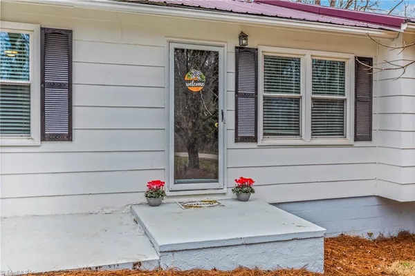 $200,000 | 133 Salem Drive, Mount Airy, NC 27030