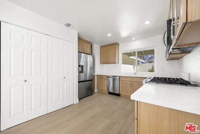 $950,000 | 401 North Deerfield Street, Anaheim, CA 92807