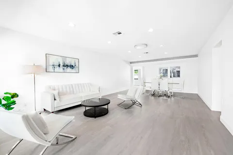 $1,099,000 | 1985 Windward Drive, Lauderdale-by-the-Sea, FL 33062