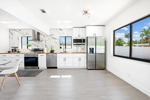 $1,099,000 | 1985 Windward Drive, Lauderdale-by-the-Sea, FL 33062