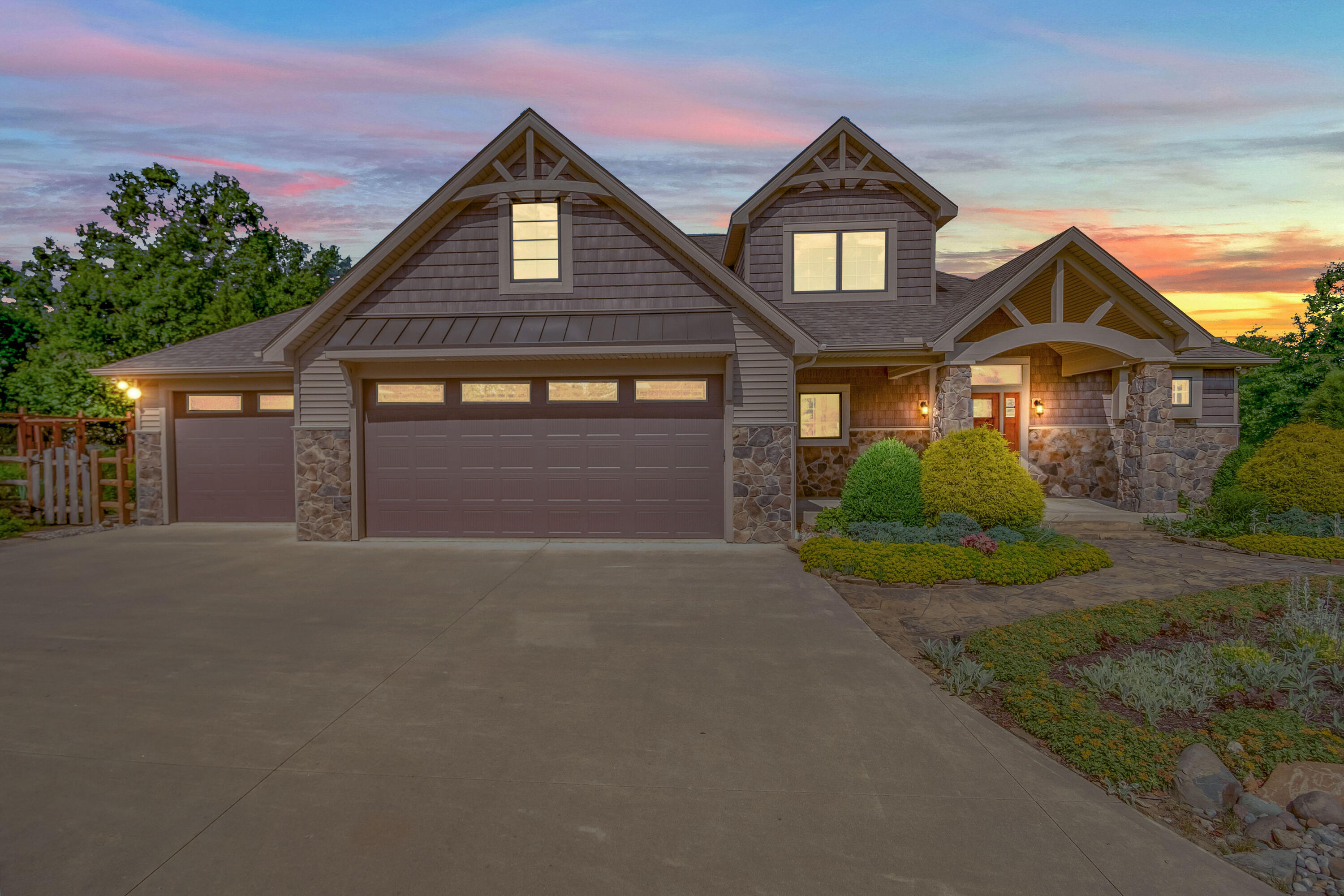 526 North Union City Road Coldwater, MI 49036 - Photo 1 of 72 5