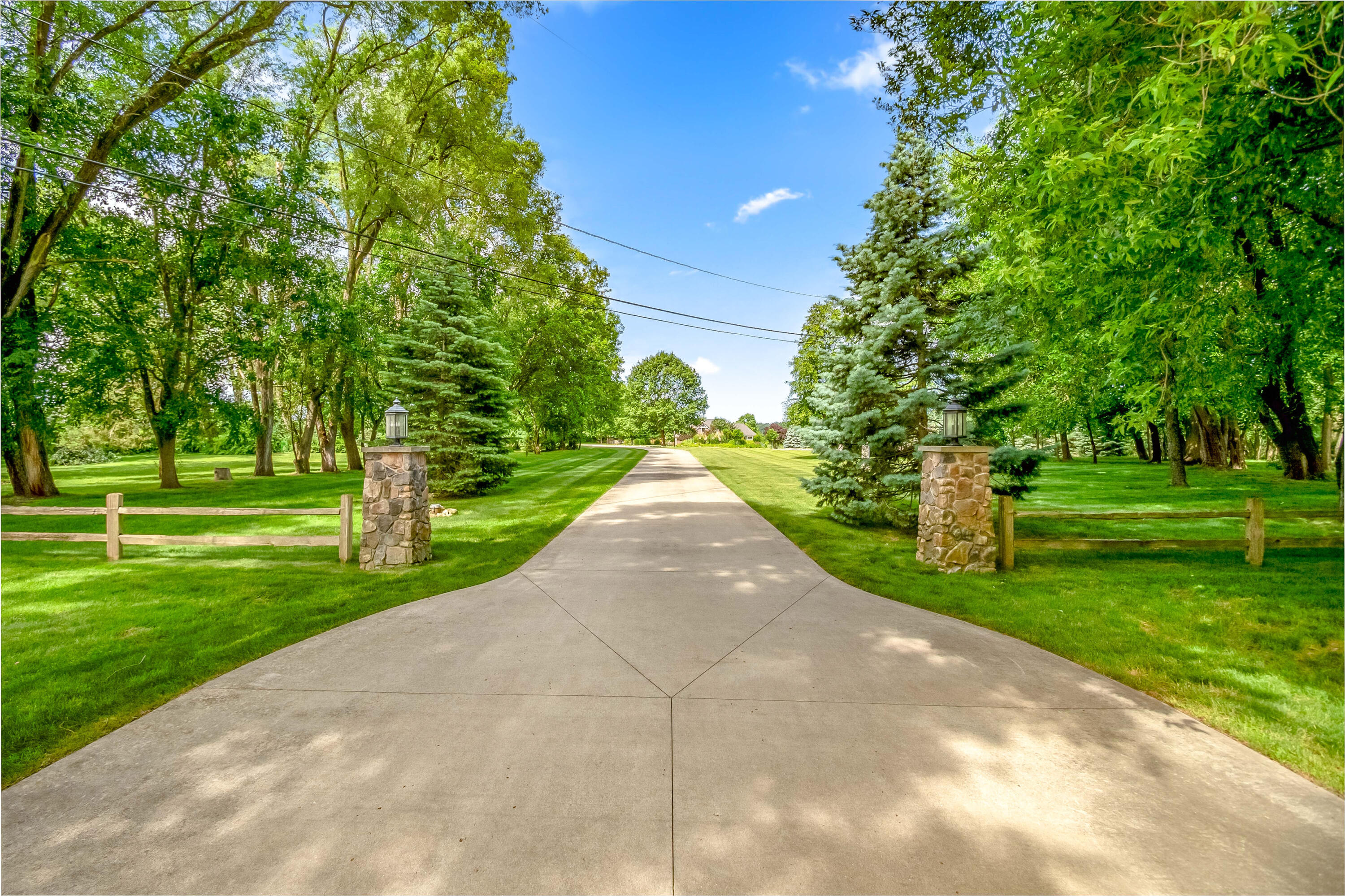526 North Union City Road Coldwater, MI 49036 - Photo 4 of 72 1