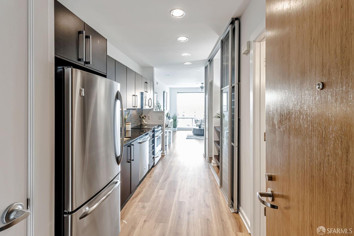 200 2nd Street, Unit 408 Oakland, CA 94607 - Photo 14 of 29