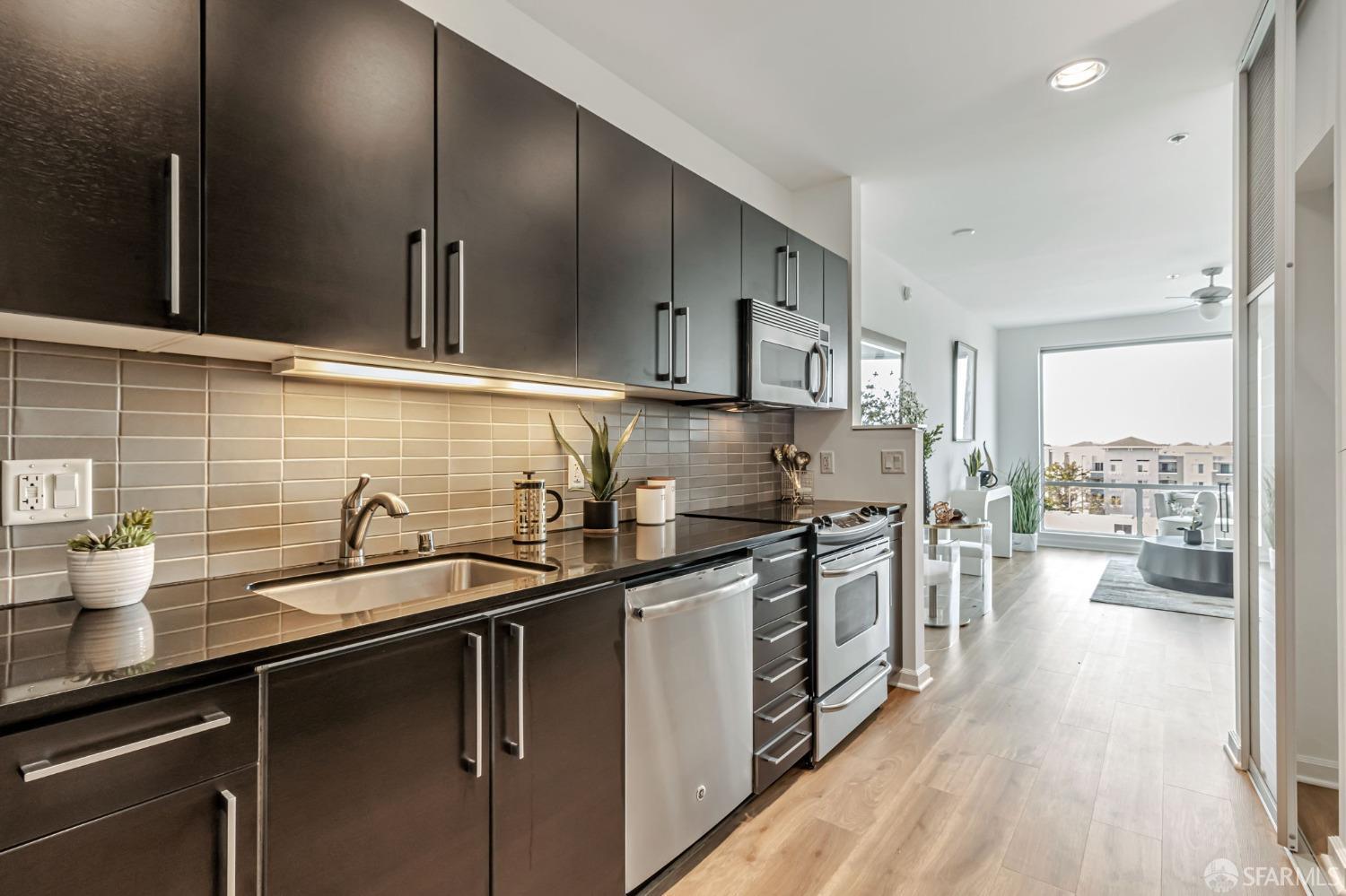 200 2nd Street, Unit 408 Oakland, CA 94607 - Photo 15 of 29