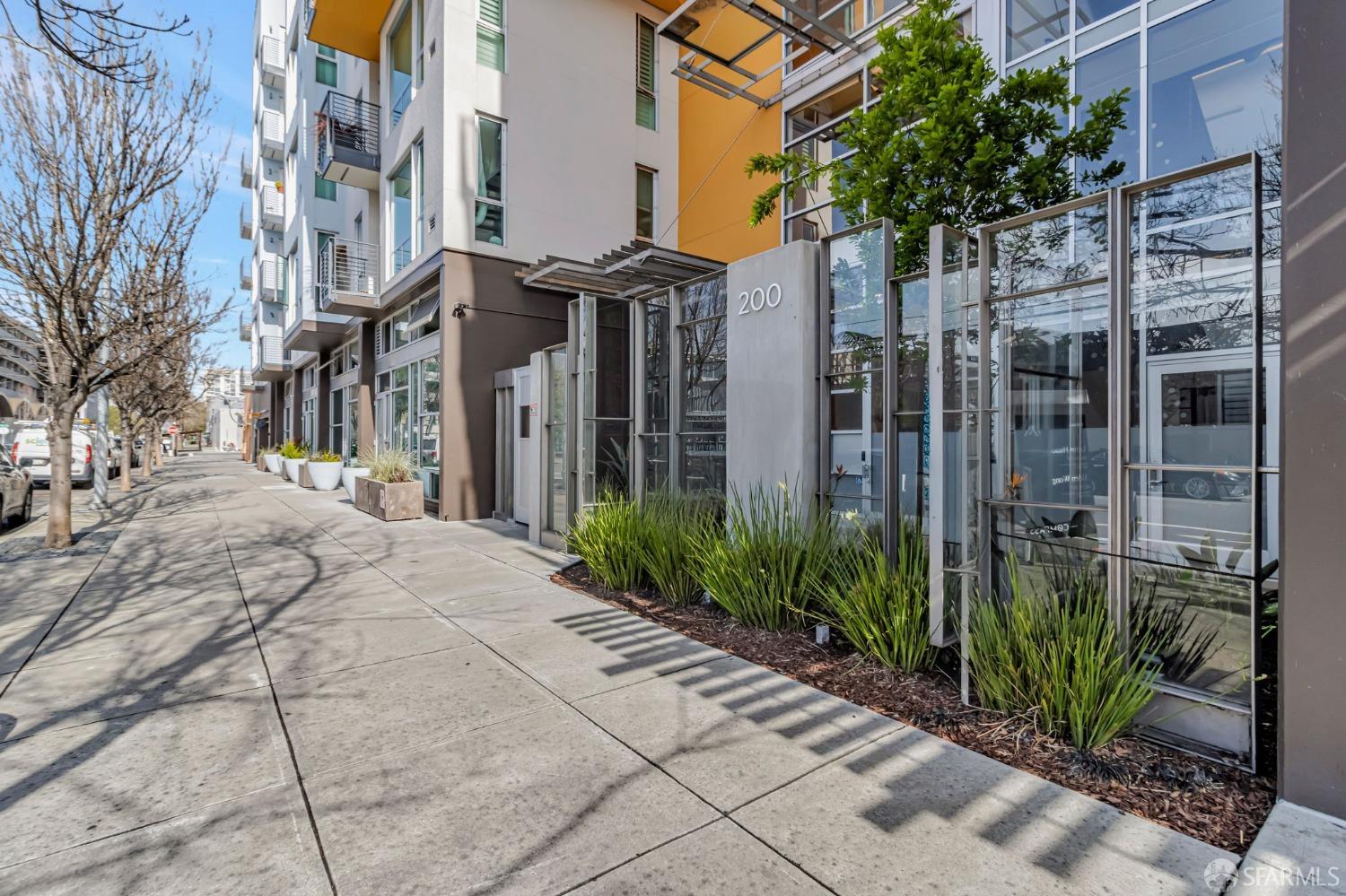 200 2nd Street, Unit 408 Oakland, CA 94607 - Photo 3 of 29