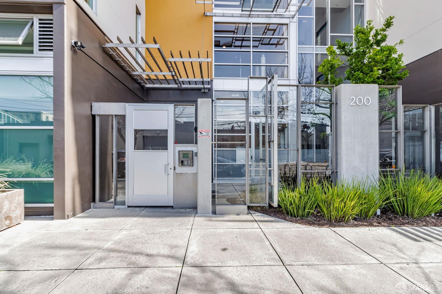 200 2nd Street, Unit 408 Oakland, CA 94607 - Photo 4 of 29