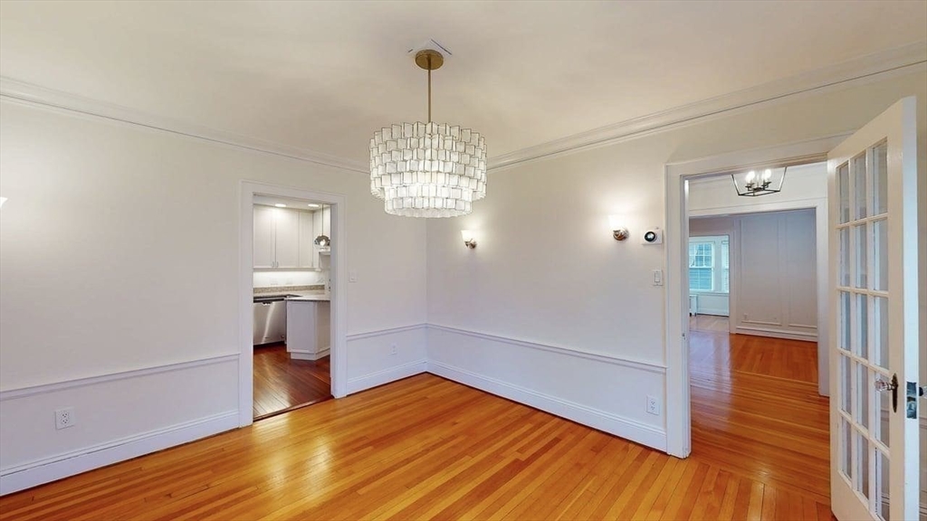 22 Longfellow Road Worcester, MA 01602 - Photo 13 of 41