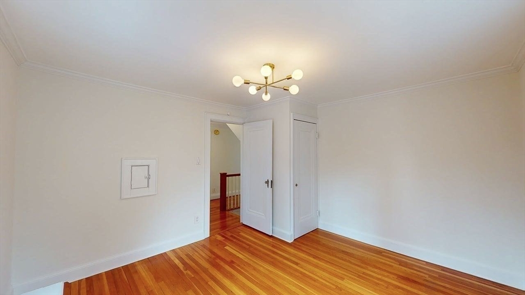 22 Longfellow Road Worcester, MA 01602 - Photo 20 of 41