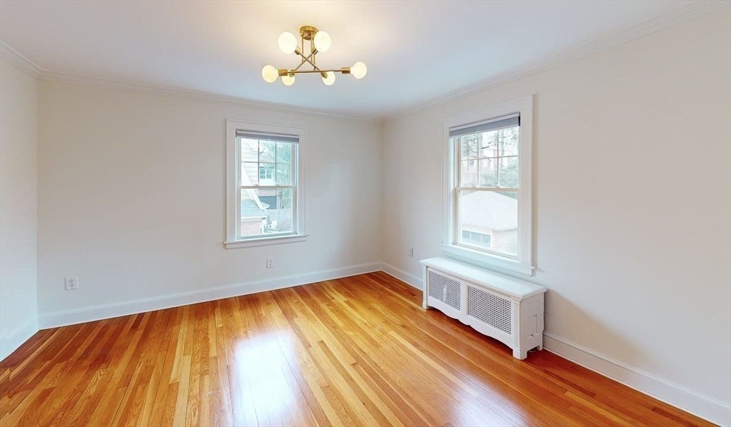 22 Longfellow Road Worcester, MA 01602 - Photo 21 of 41