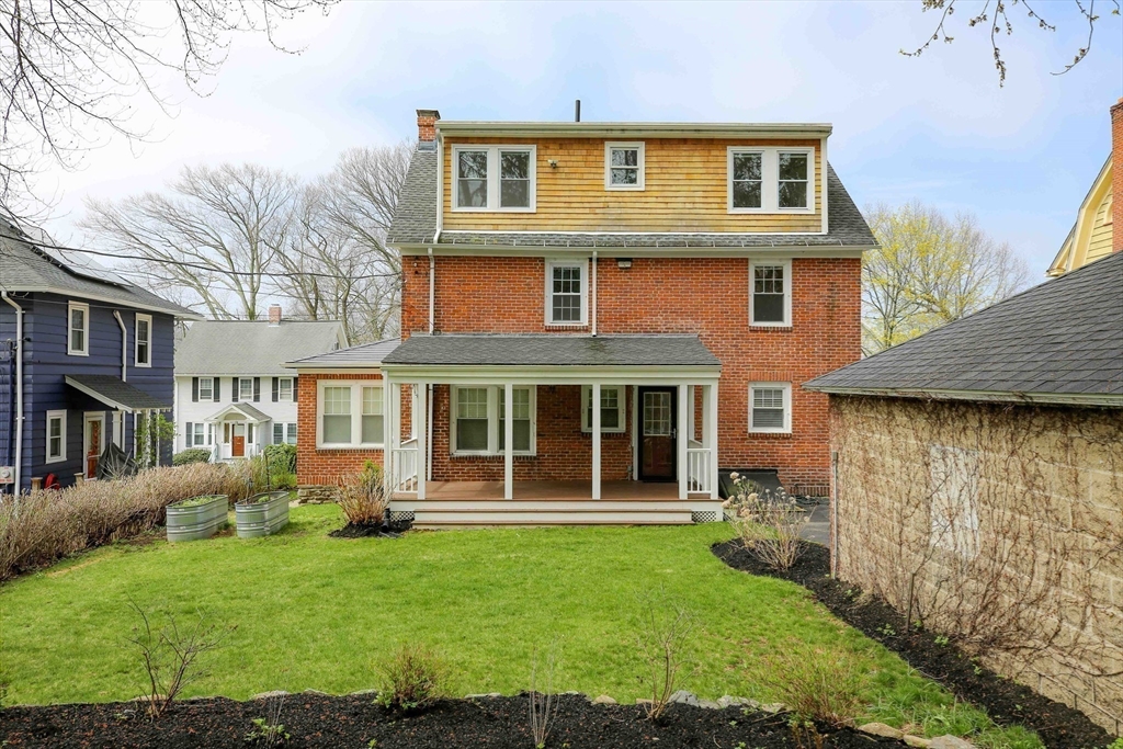 22 Longfellow Road Worcester, MA 01602 - Photo 40 of 41