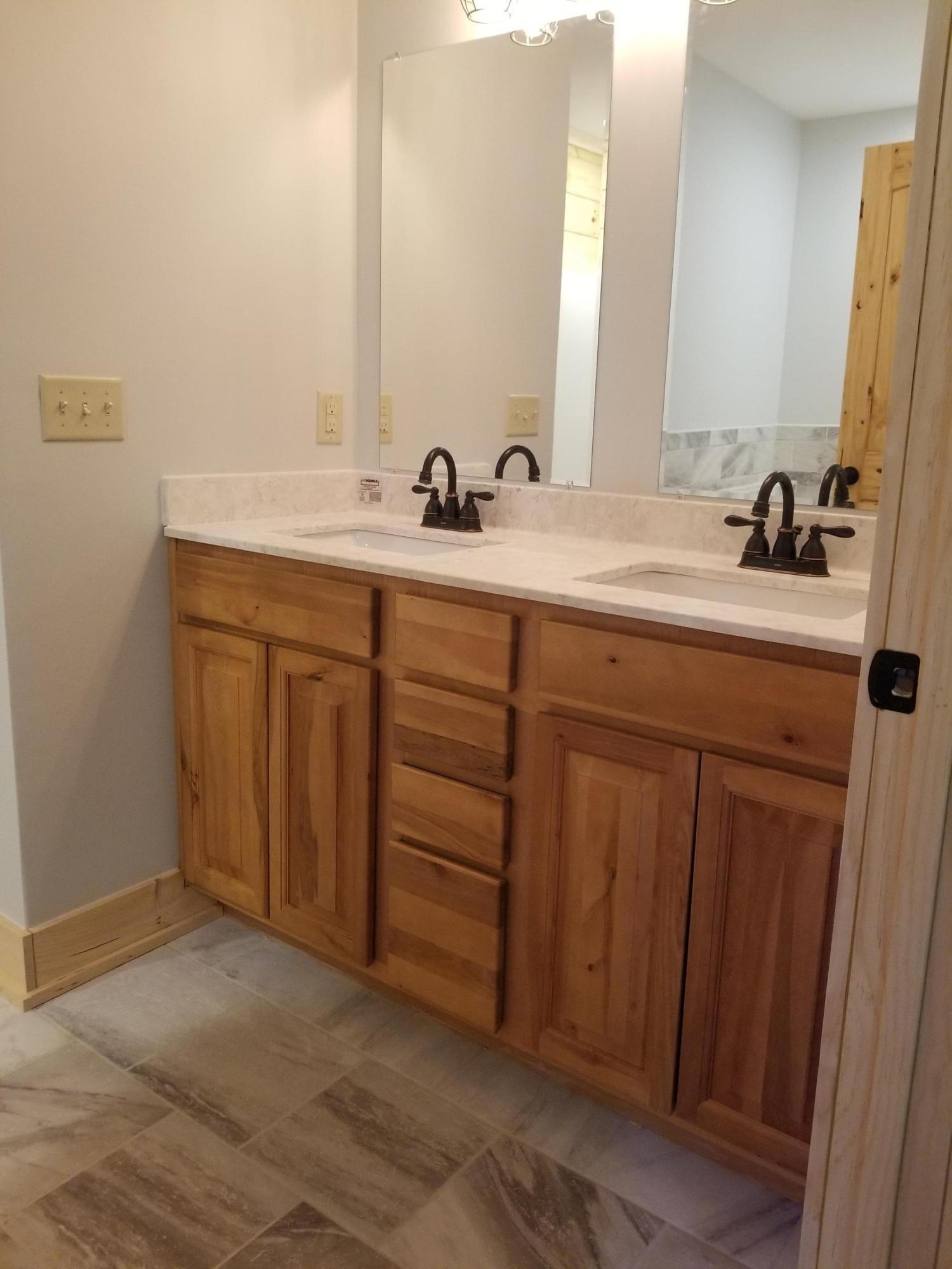 11010 Dickerson Mill Road Moneta, VA 24121 - Photo 15 of 33 Master Bathroom