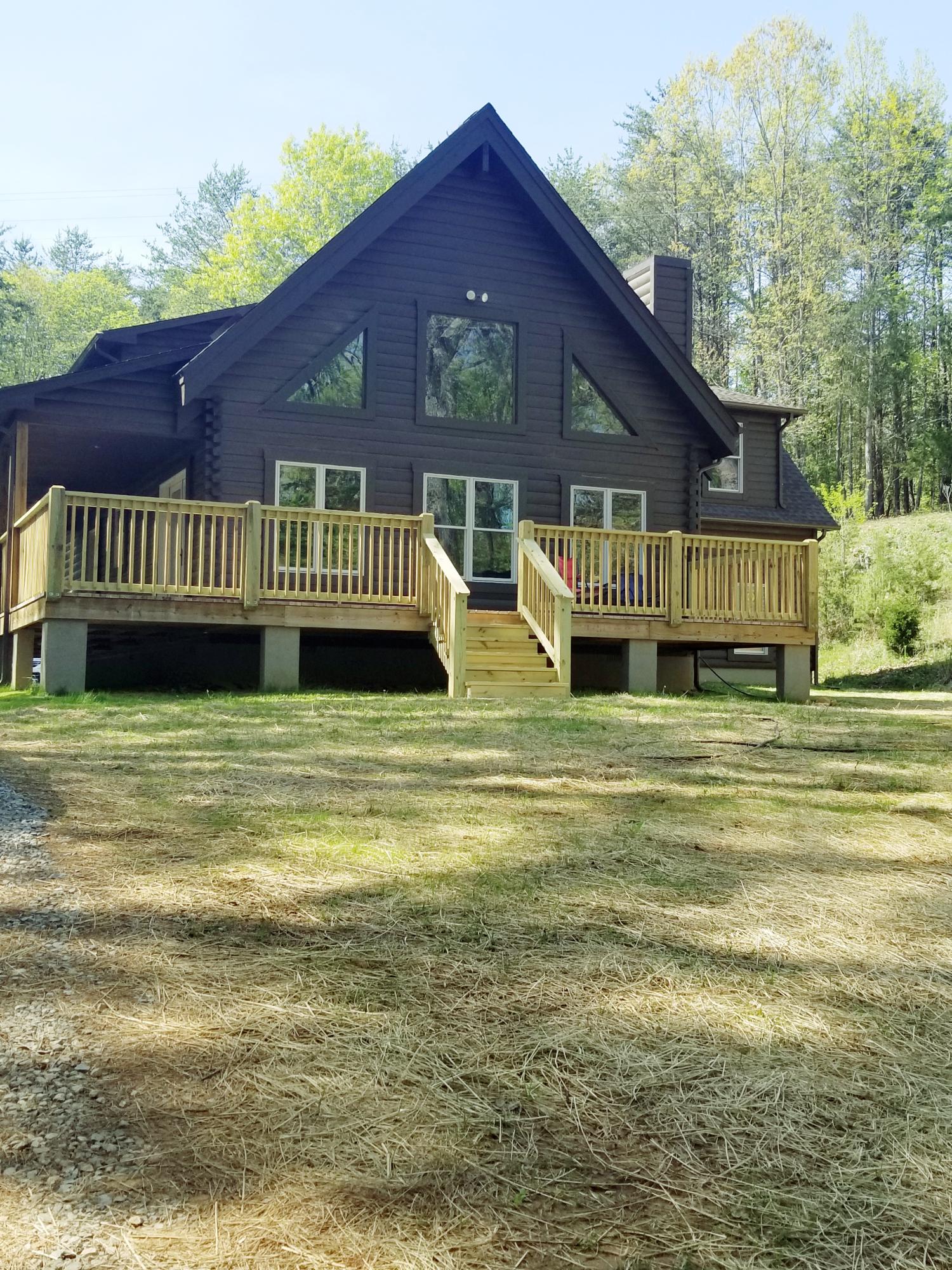 11010 Dickerson Mill Road Moneta, VA 24121 - Photo 31 of 33 New Construction Log Home