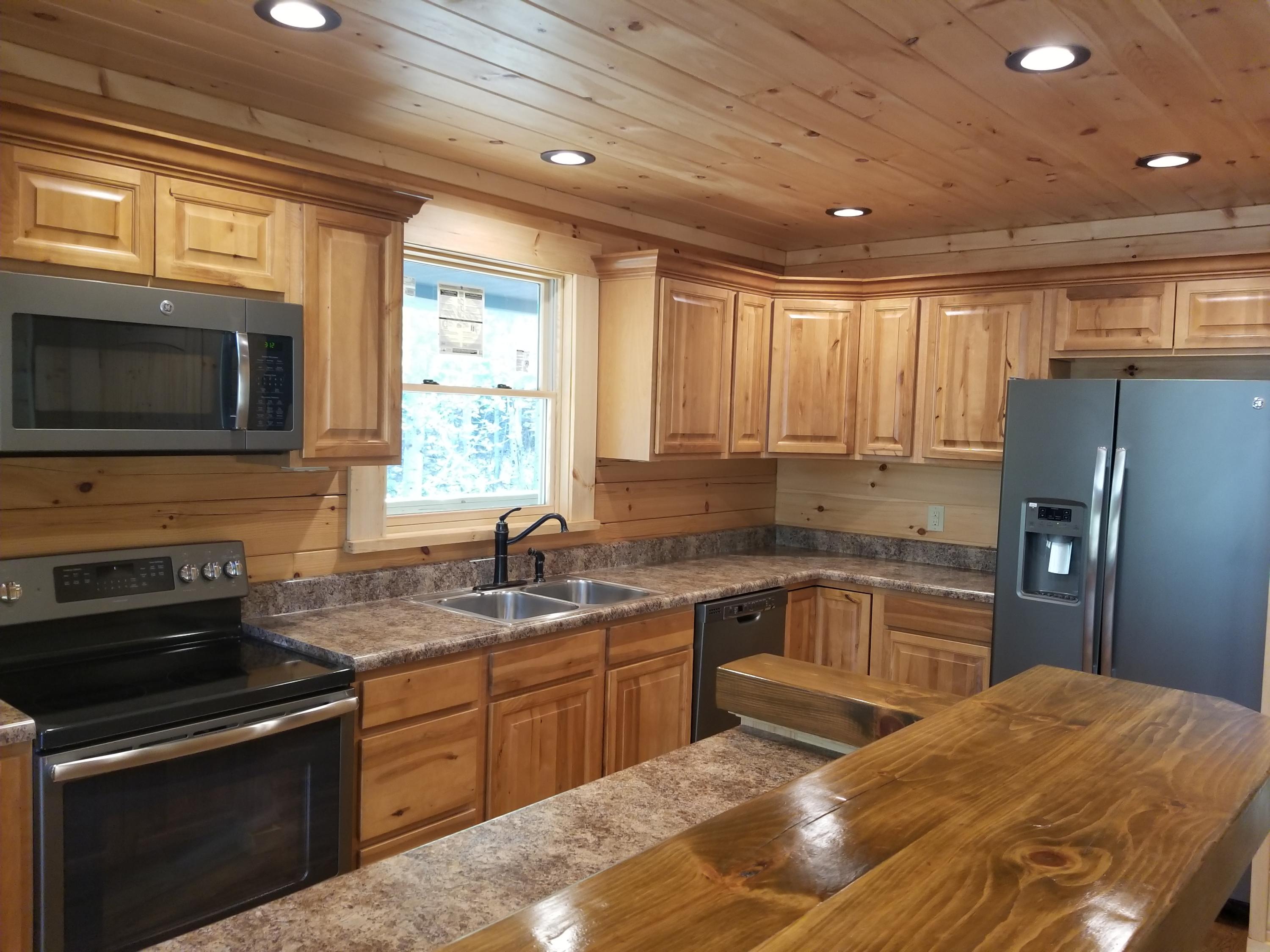 11010 Dickerson Mill Road Moneta, VA 24121 - Photo 8 of 33 Kitchen Area