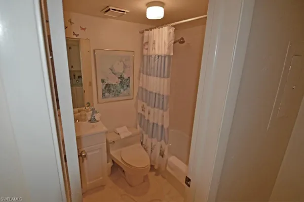 $2,200 | Undisclosed Address, Naples, FL 34112