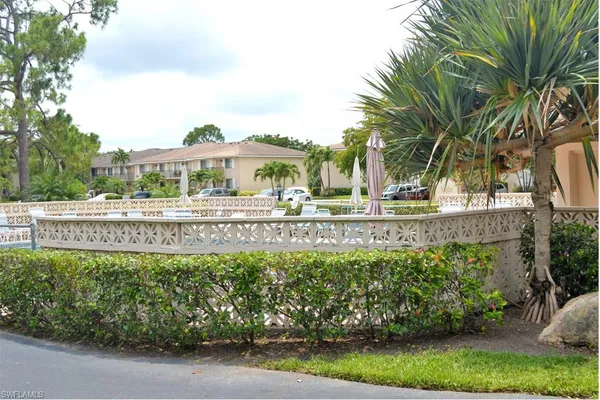 $2,200 | Undisclosed Address, Naples, FL 34112