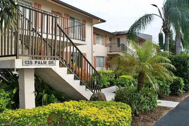 $2,200 | Undisclosed Address, Naples, FL 34112