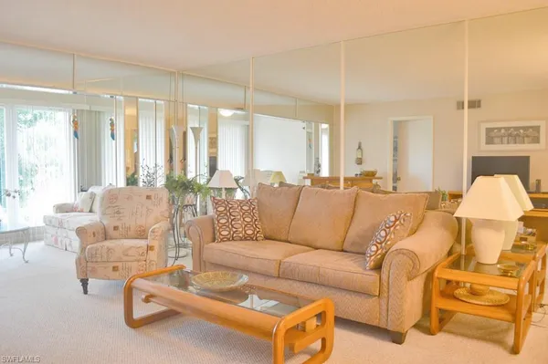 $2,200 | Undisclosed Address, Naples, FL 34112