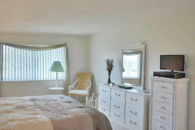 $2,200 | Undisclosed Address, Naples, FL 34112