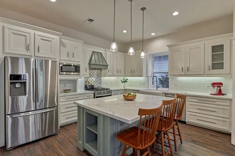 $785,000 | 198 Lattice Gate Street, The Woodlands, TX 77382