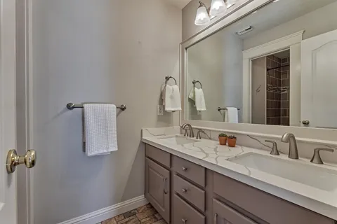 $785,000 | 198 Lattice Gate Street, The Woodlands, TX 77382