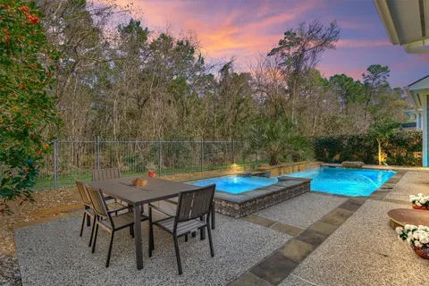 $785,000 | 198 Lattice Gate Street, The Woodlands, TX 77382