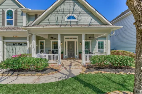 $785,000 | 198 Lattice Gate Street, The Woodlands, TX 77382